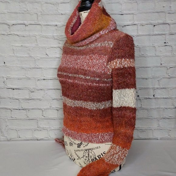 'FREE PEOPLE' CROPPED TURTLENECK SWEATER - Picture 5 of 16